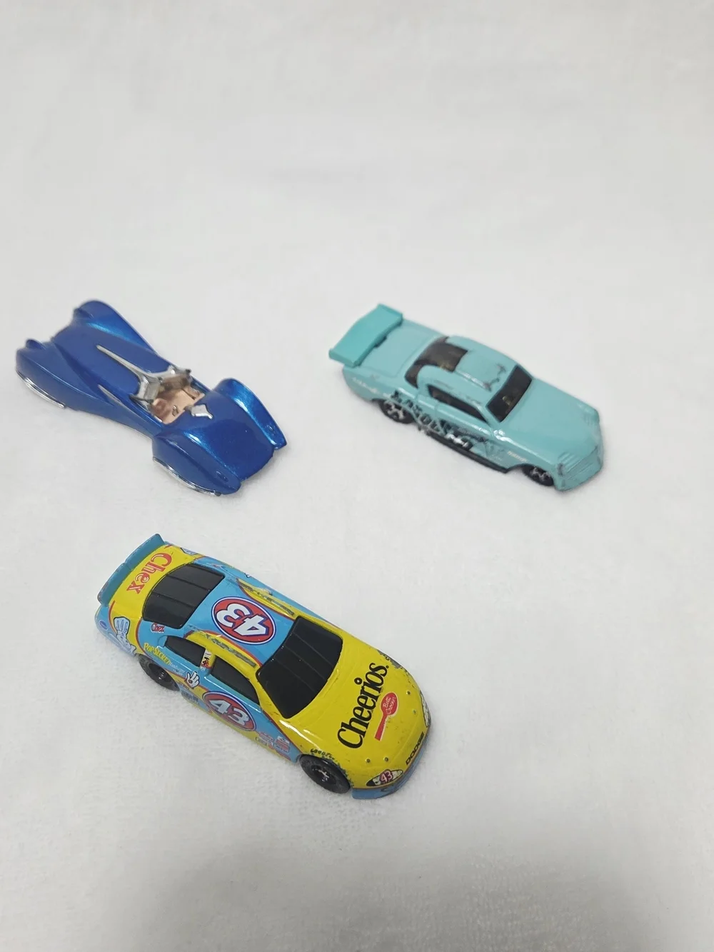 Assorted Kids Toy Cars - Multi Color Die-Cast Set Bundle Of 15 Hot Wheels